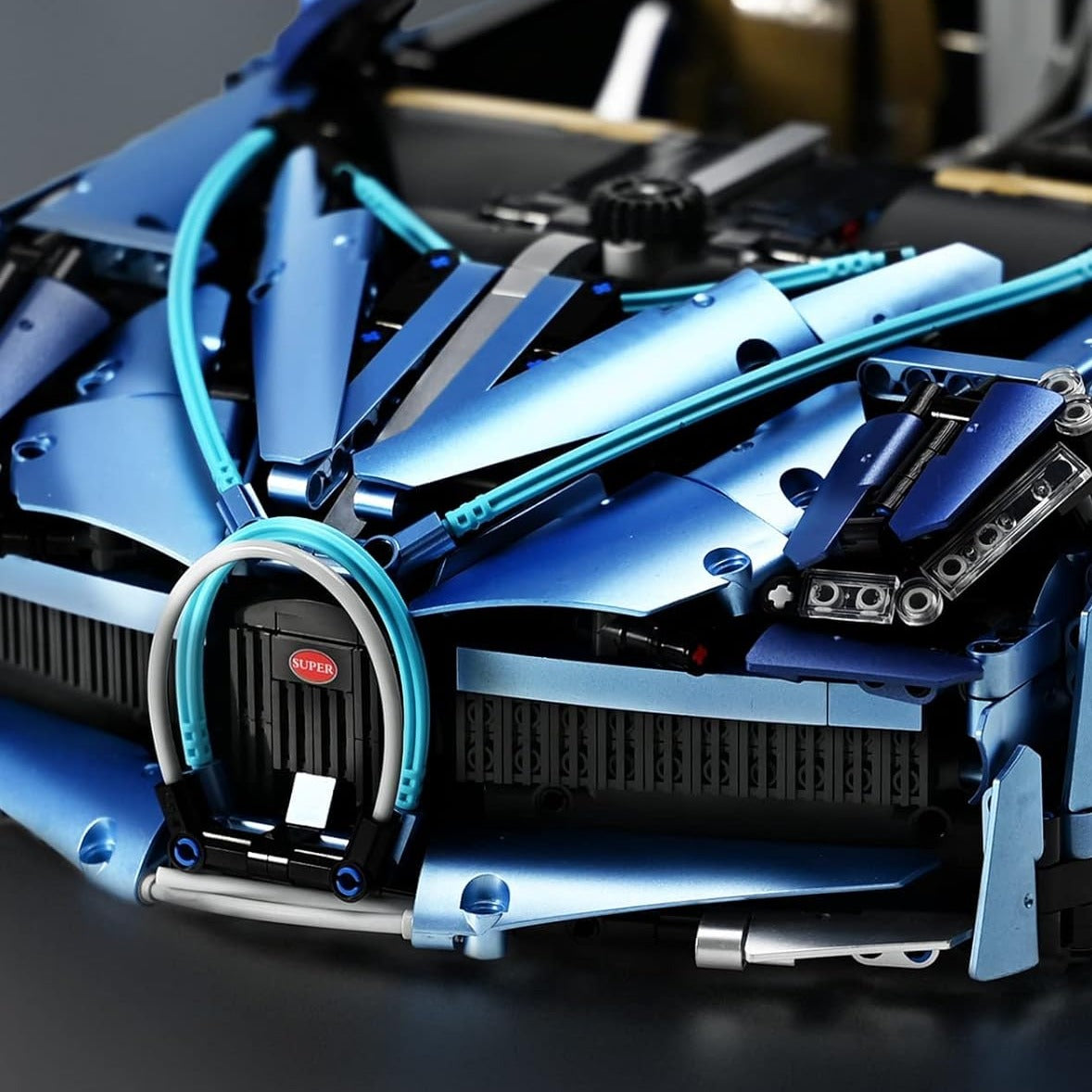 1:8 scale Bugatti Chiron 42083 racing car assembly model - C3