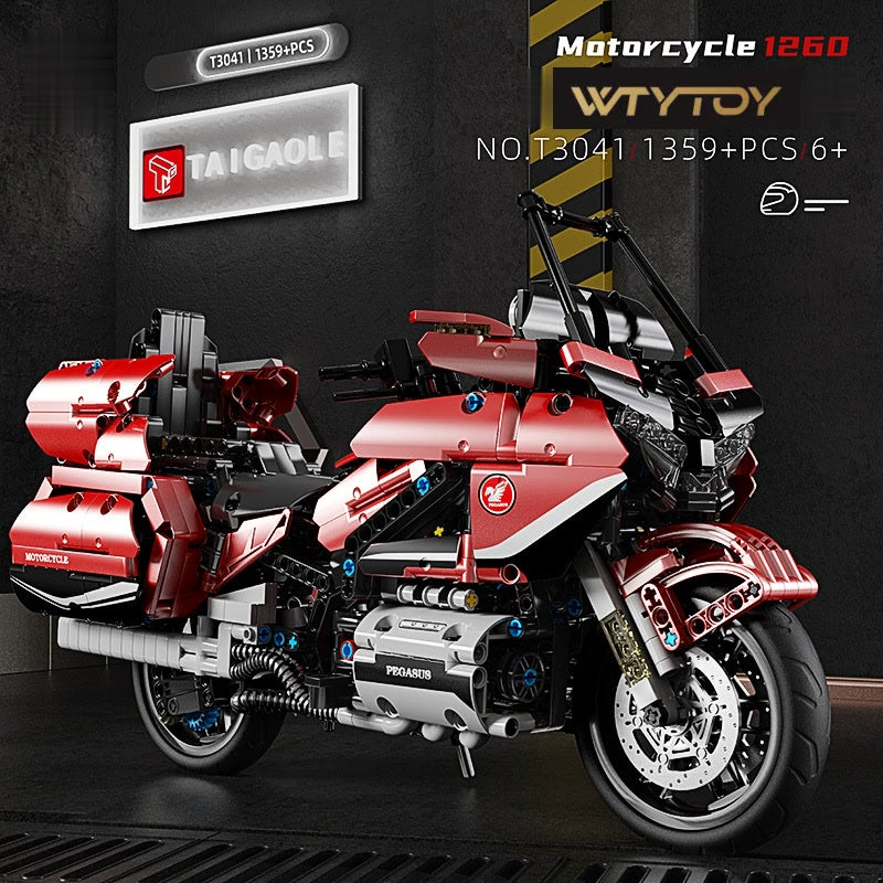 Gold Wing Motorcycle-M9